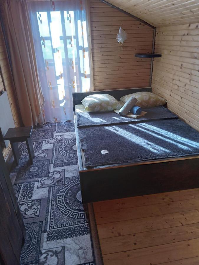верх довбуша Apartment